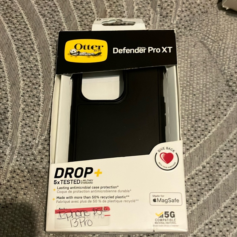 OtterBox Defender Pro XT Black Case for iPhone 13 Pro